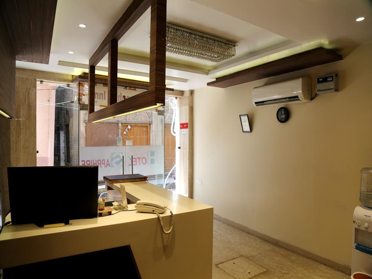 ניו דלהי Hotel Sapphire מראה חיצוני תמונה